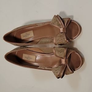 Valentino pumps